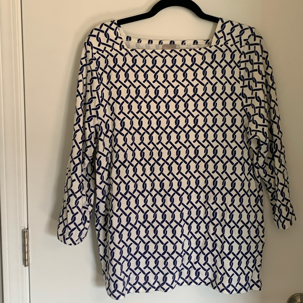 Chico’s white & blue top!